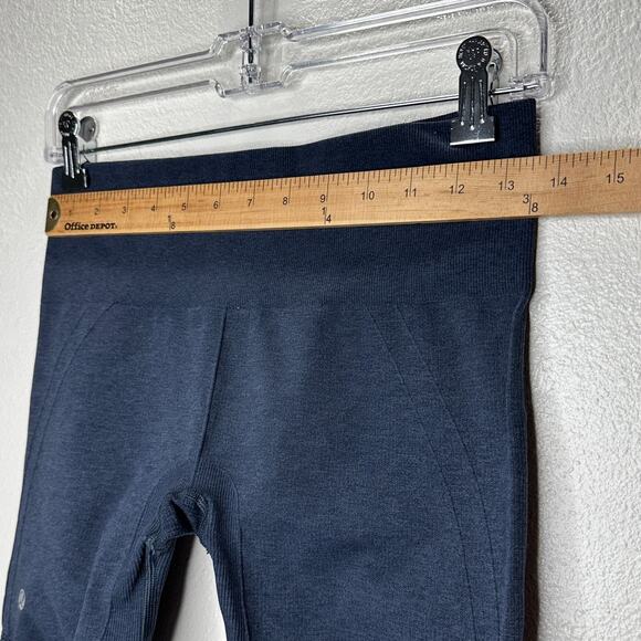 Lululemon In The FLow Slate Blue Gray Side Ruche Crop Yoga Pant 8 - Picture 8 of 12